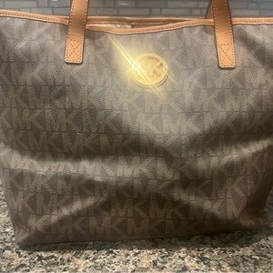 Michael Kors Cream Interior Bag